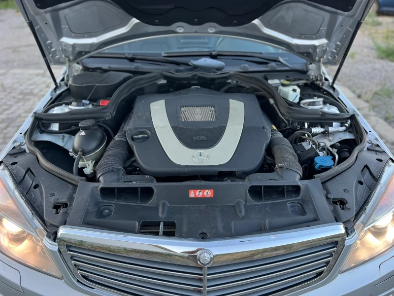 Mercedes-Benz C 280 3.0/V6//4MATIK, снимка 15 - Автомобили и джипове - 50900381