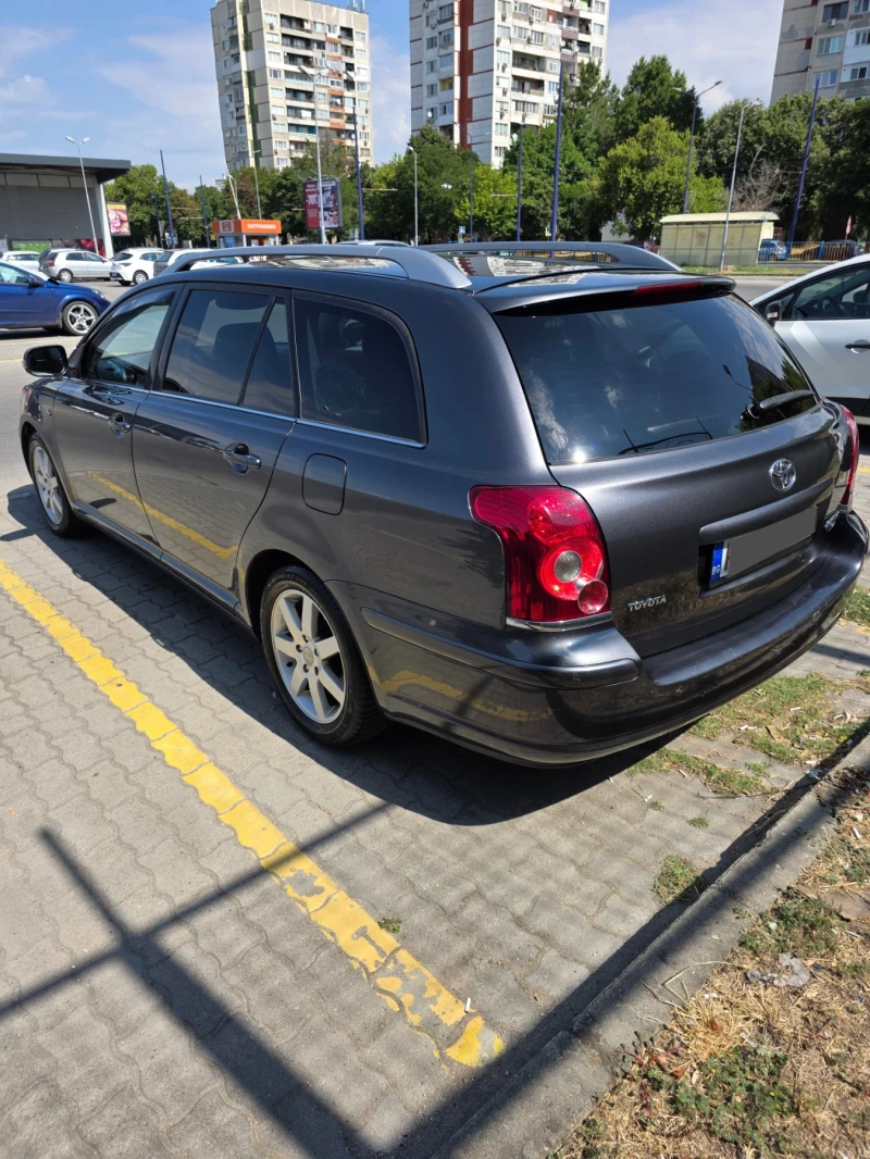 Toyota Avensis, снимка 5 - Автомобили и джипове - 52634749