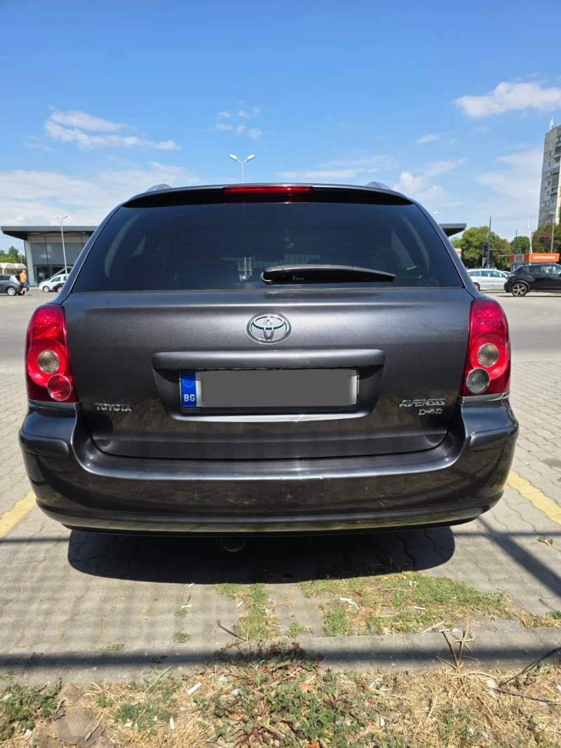 Toyota Avensis, снимка 4 - Автомобили и джипове - 52634749