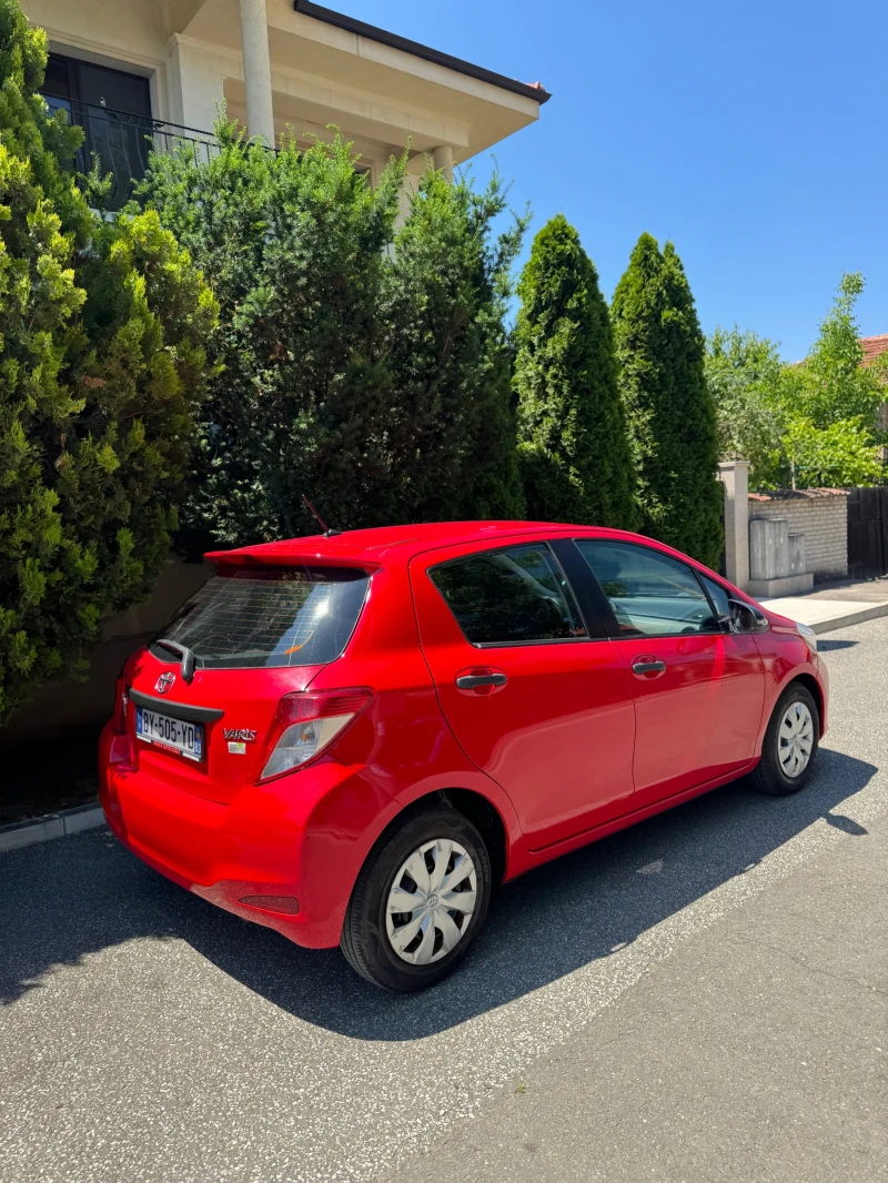 Toyota Yaris 1.4D / 6 скорости / Euro 5, снимка 4 - Автомобили и джипове - 51219680