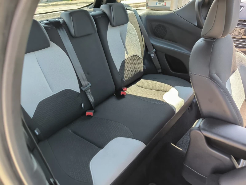 Citroen DS3 1.4i, снимка 9 - Автомобили и джипове - 51493225