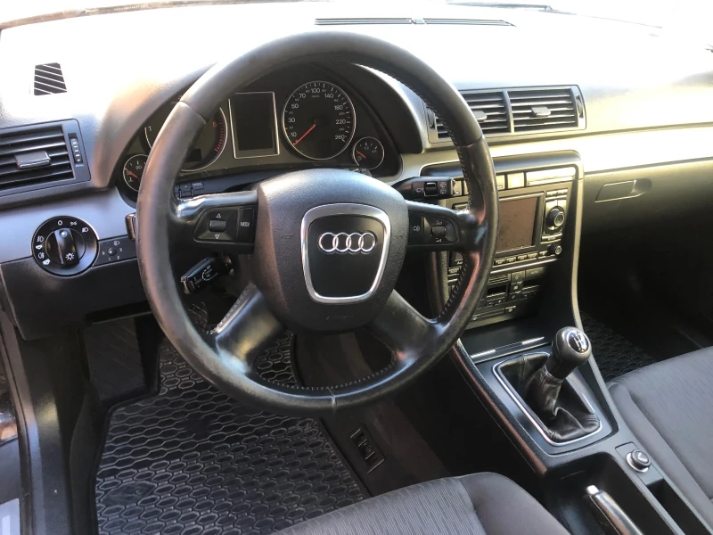 Audi A4 1.9 TDI, снимка 9 - Автомобили и джипове - 52238658