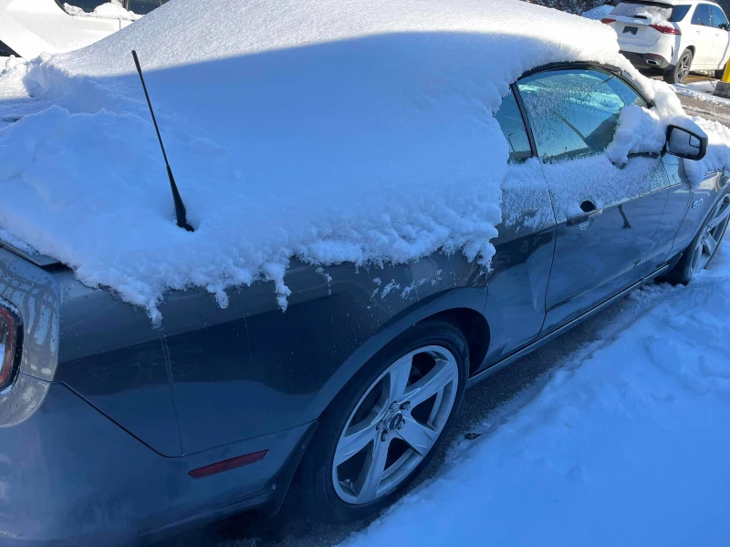 Ford Mustang GT * * АВТОМАТИК * * CARFAX * * АВТО КРЕДИТ * * , снимка 4 - Автомобили и джипове - 52769408