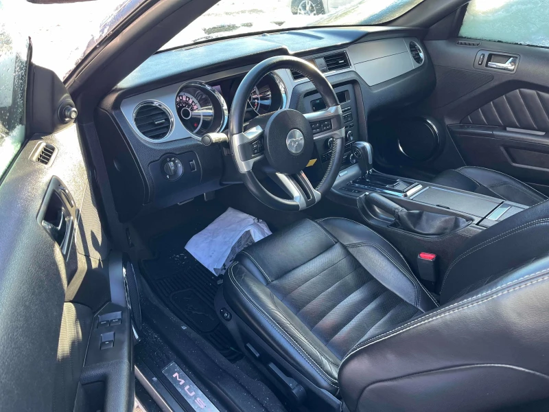 Ford Mustang GT * * АВТОМАТИК * * CARFAX * * АВТО КРЕДИТ * * , снимка 7 - Автомобили и джипове - 52769408