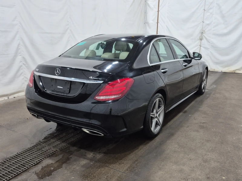 Mercedes-Benz C 300 Автоматик, AWD, 2.0L бензин, 4 , снимка 4 - Автомобили и джипове - 52799547
