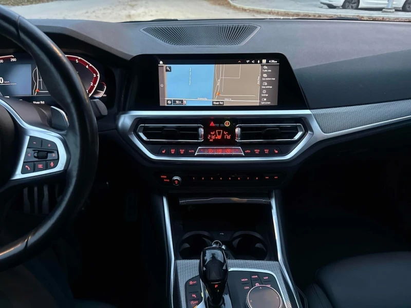 BMW 330 * 330i xDrive Sedan * CARFAX * БЕЗ ПЪРВОНАЧАЛНА ВН, снимка 9 - Автомобили и джипове - 52901230