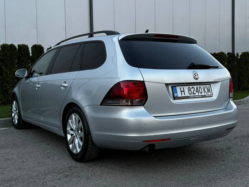 VW Golf 1.6 TDI 105 HP, снимка 4 - Автомобили и джипове - 52930350