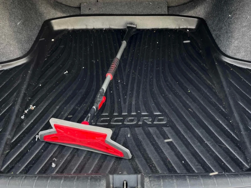 Honda Accord * Touring 2.0 * CARFAX * БЕЗ ПЪРВОНАЧАЛНА ВНОСКА, снимка 13 - Автомобили и джипове - 52940368