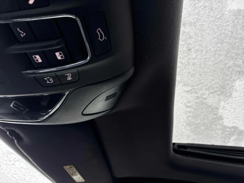 Maserati Ghibli S Q4 GranLusso  CARFAX, снимка 14 - Автомобили и джипове - 53121295