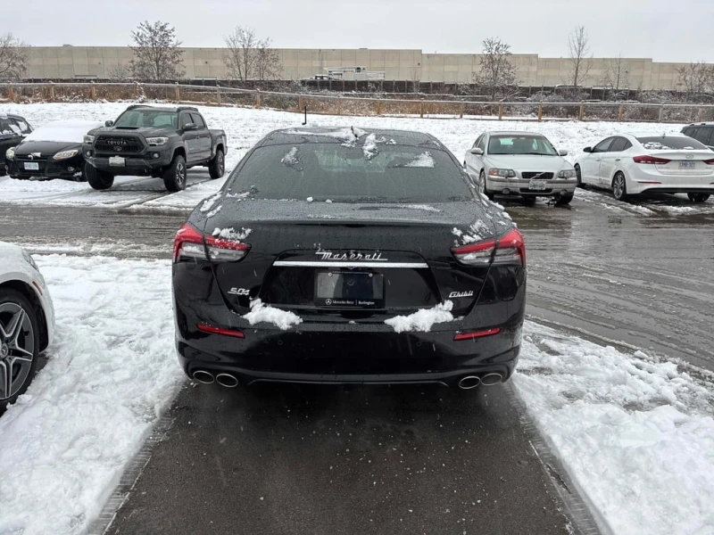 Maserati Ghibli S Q4 GranLusso  CARFAX, снимка 4 - Автомобили и джипове - 53121295