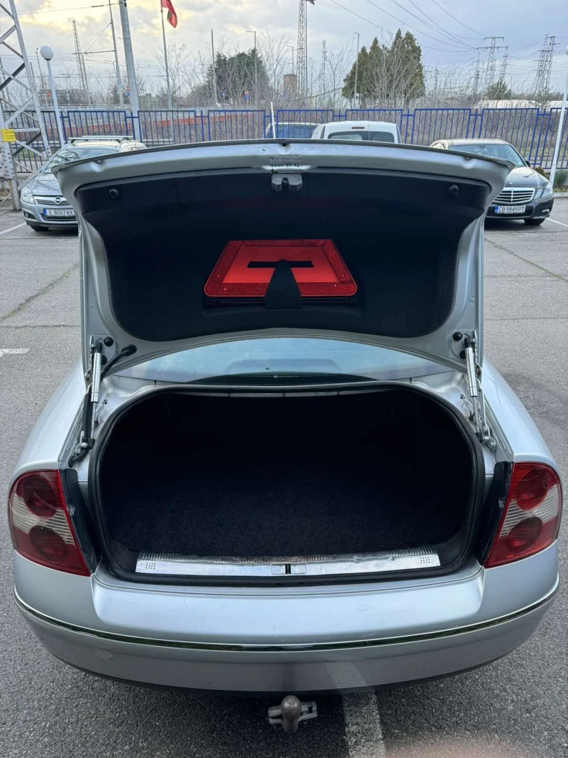 VW Passat, снимка 7 - Автомобили и джипове - 53288363