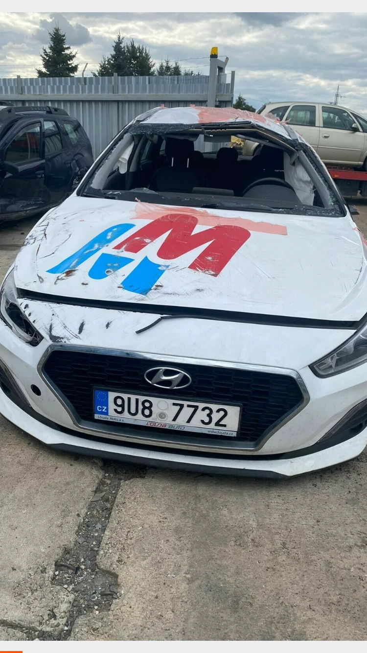 Hyundai I30 1.6 CRDI , снимка 1 - Автомобили и джипове - 47433916