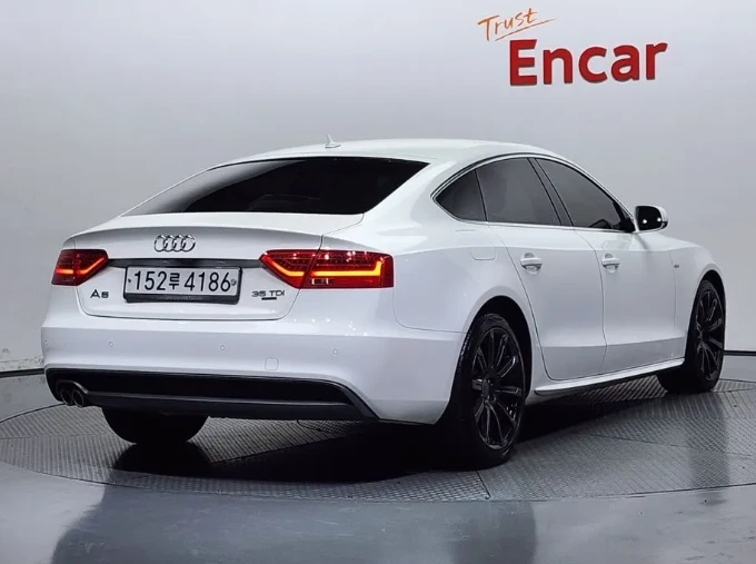 Audi A5 2.0 TDI Quattro - изображение 2