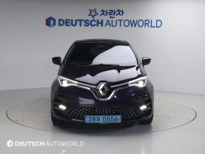 Renault Zoe, снимка 3 - Автомобили и джипове - 56688155