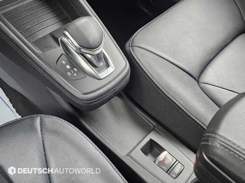 Renault Zoe, снимка 9 - Автомобили и джипове - 56688155