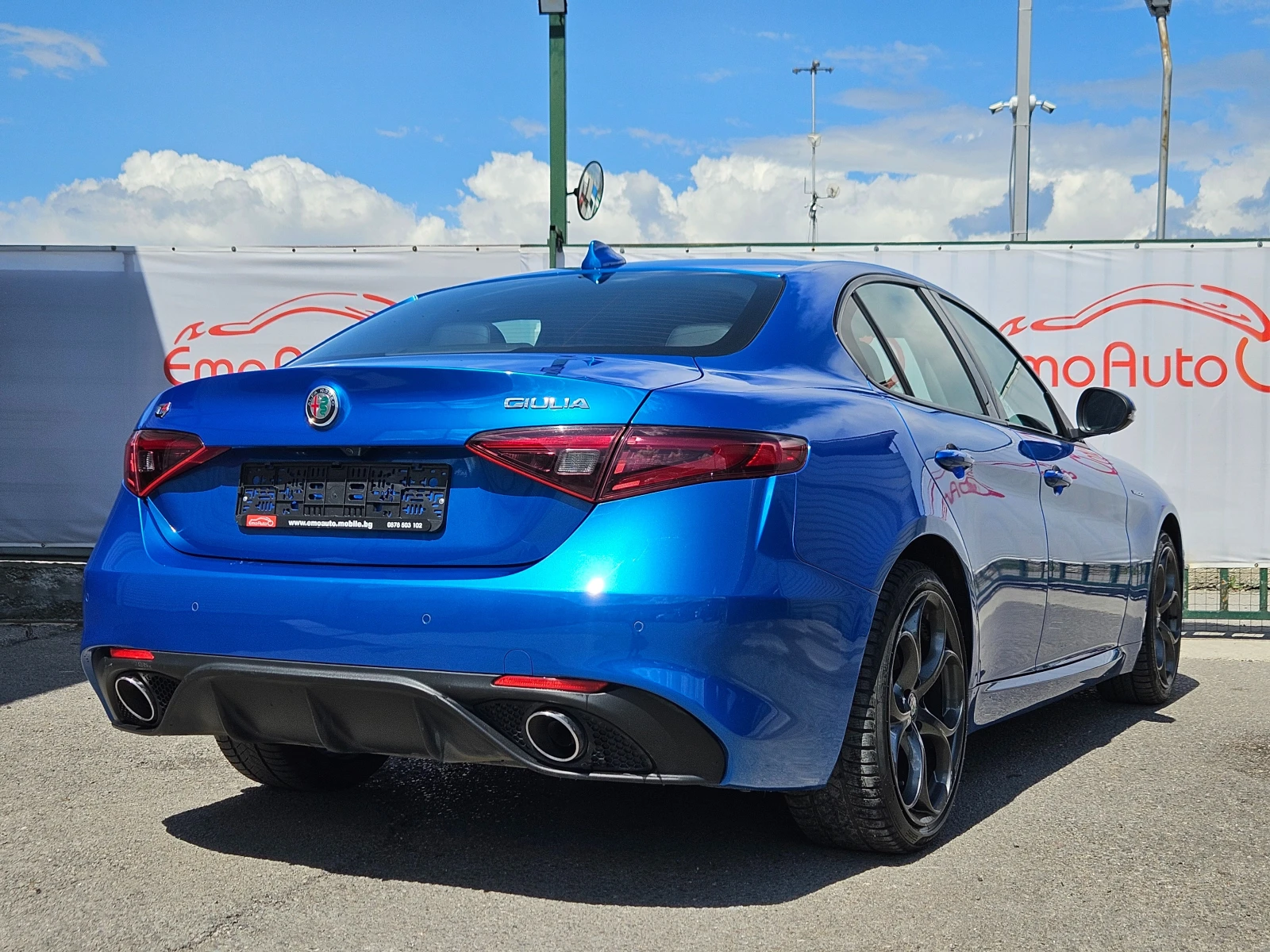 Alfa Romeo Giulia 2.2D/VELOCE/Q4/8ck/LED/ACC/NAVI/БЛУТУТ/EURO 6D/ТОП - изображение 3