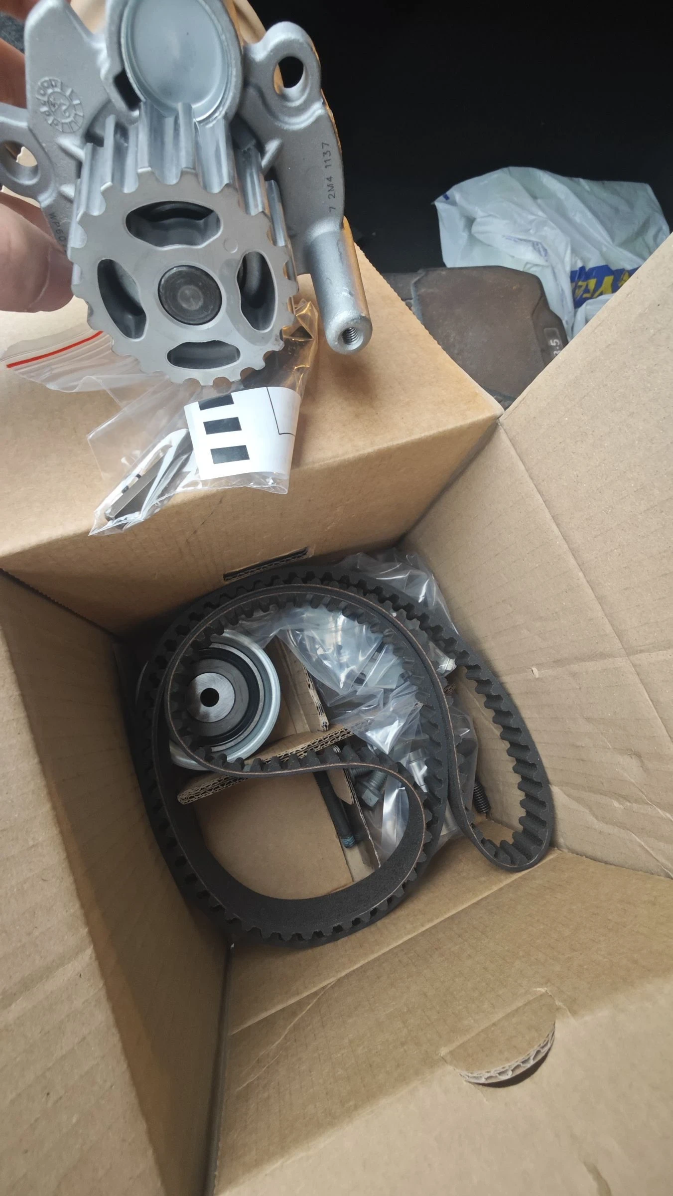 VW New beetle  2.0TDI+ DSG+ SPORT EDITION  | Mobile.bg   16