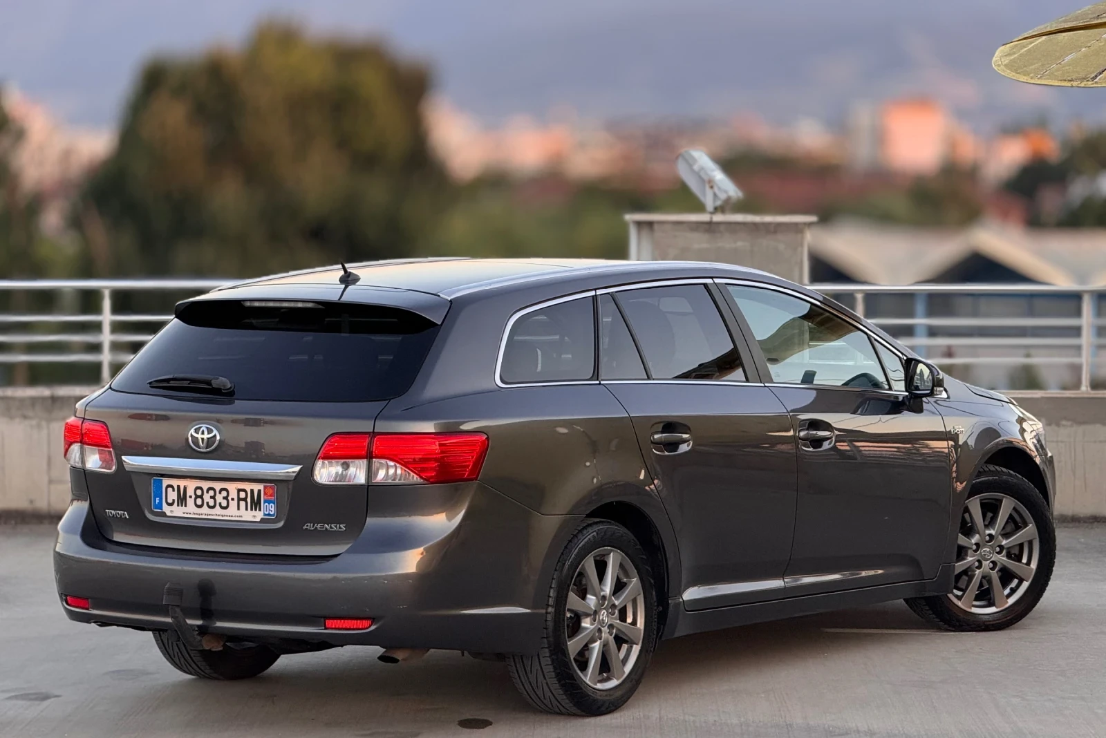 Toyota Avensis - Face - 2.2D 150к.с. - Keyless - Navi - Camera -  - изображение 2
