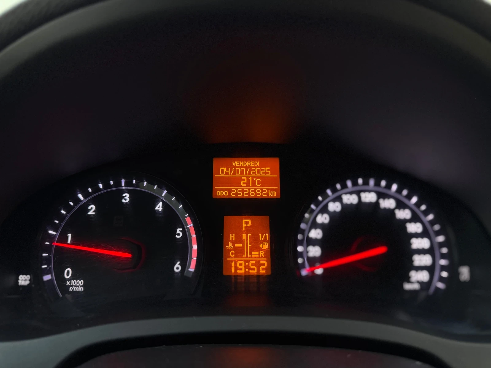 Toyota Avensis - Face - 2.2D 150к.с. - Keyless - Navi - Camera -  - изображение 9