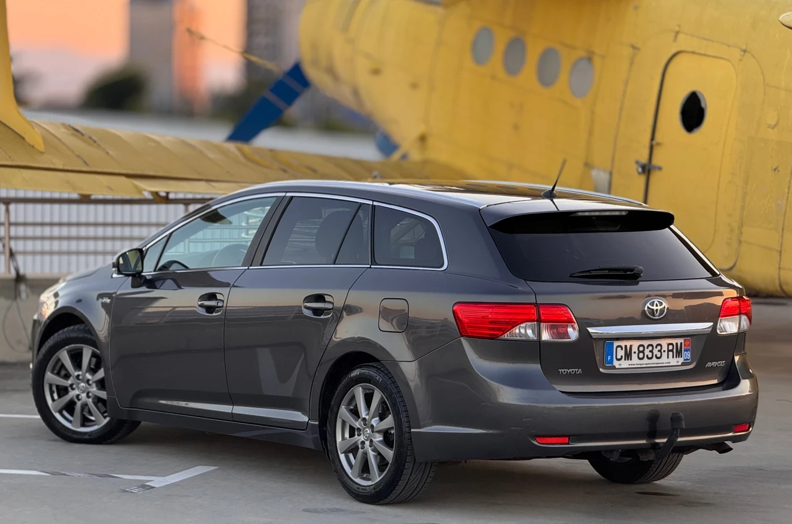 Toyota Avensis - Face - 2.2D 150к.с. - Keyless - Navi - Camera -  - изображение 4