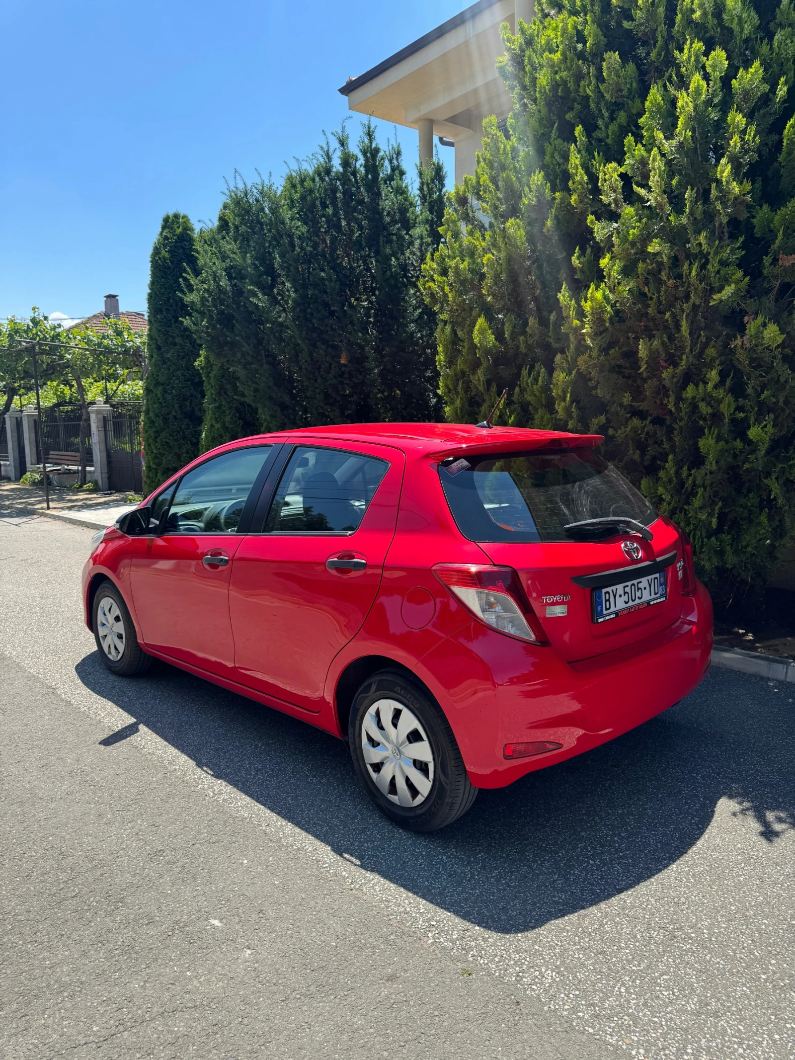 Toyota Yaris 1.4D / 6 скорости / Euro 5 - изображение 3