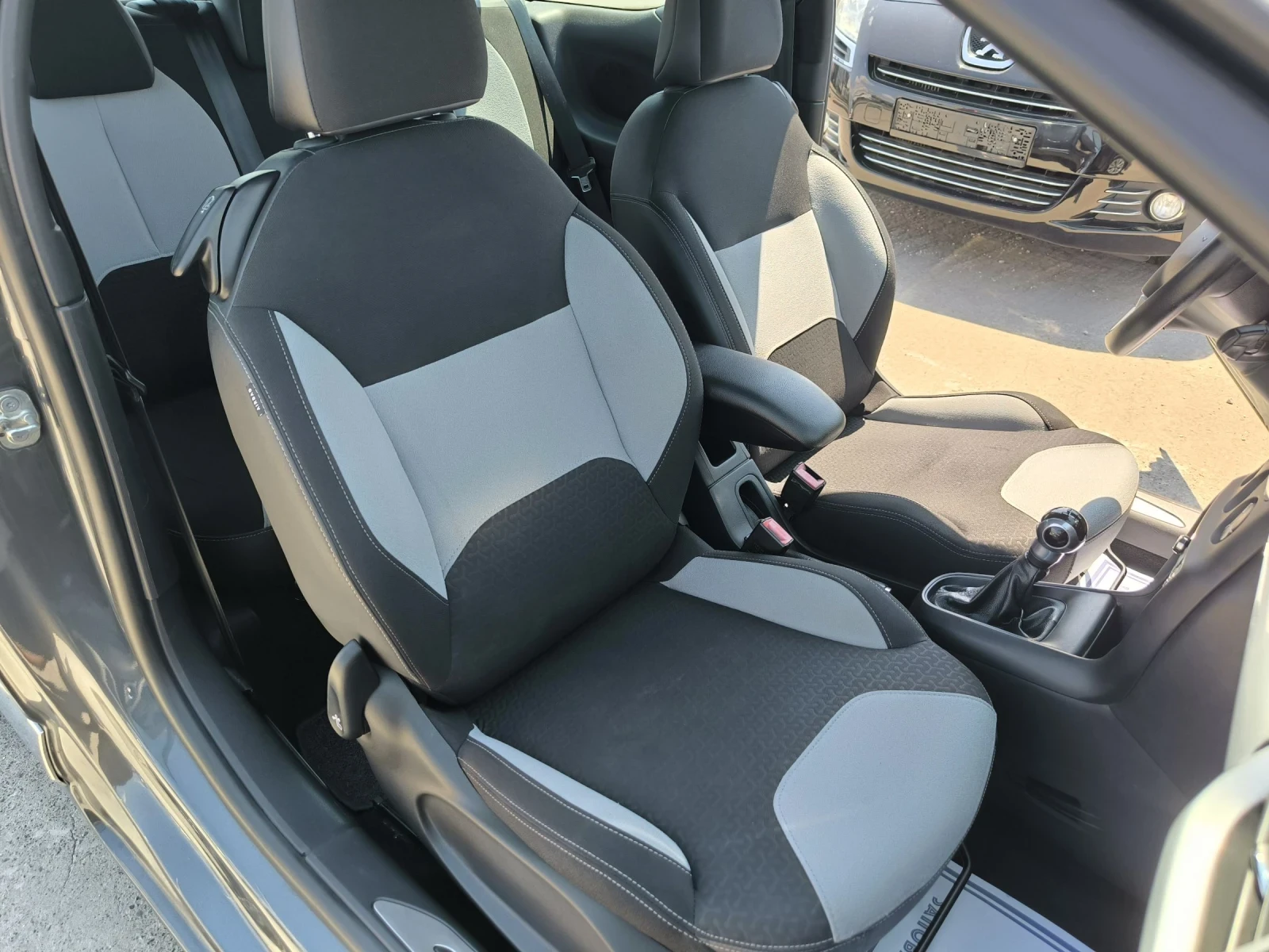 Citroen DS3 1.4i | Mobile.bg — изображение 12