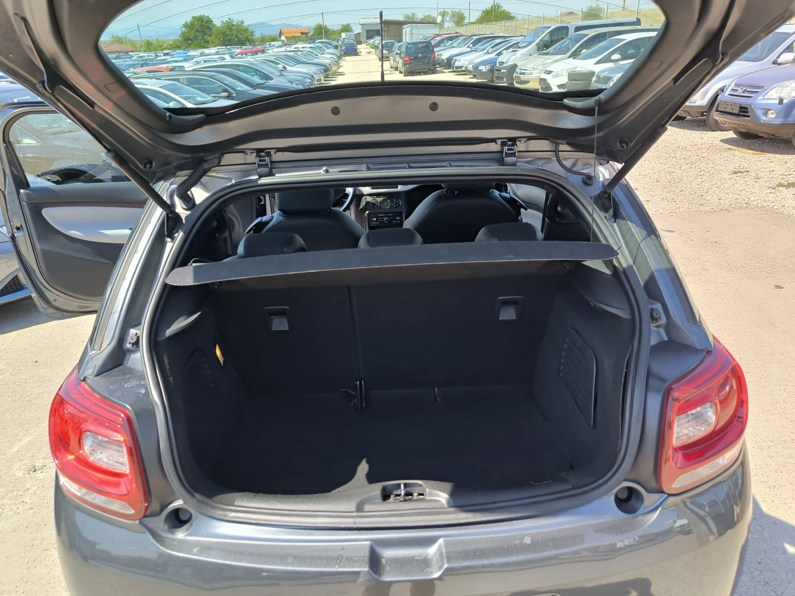 Citroen DS3 1.4i | Mobile.bg — изображение 11