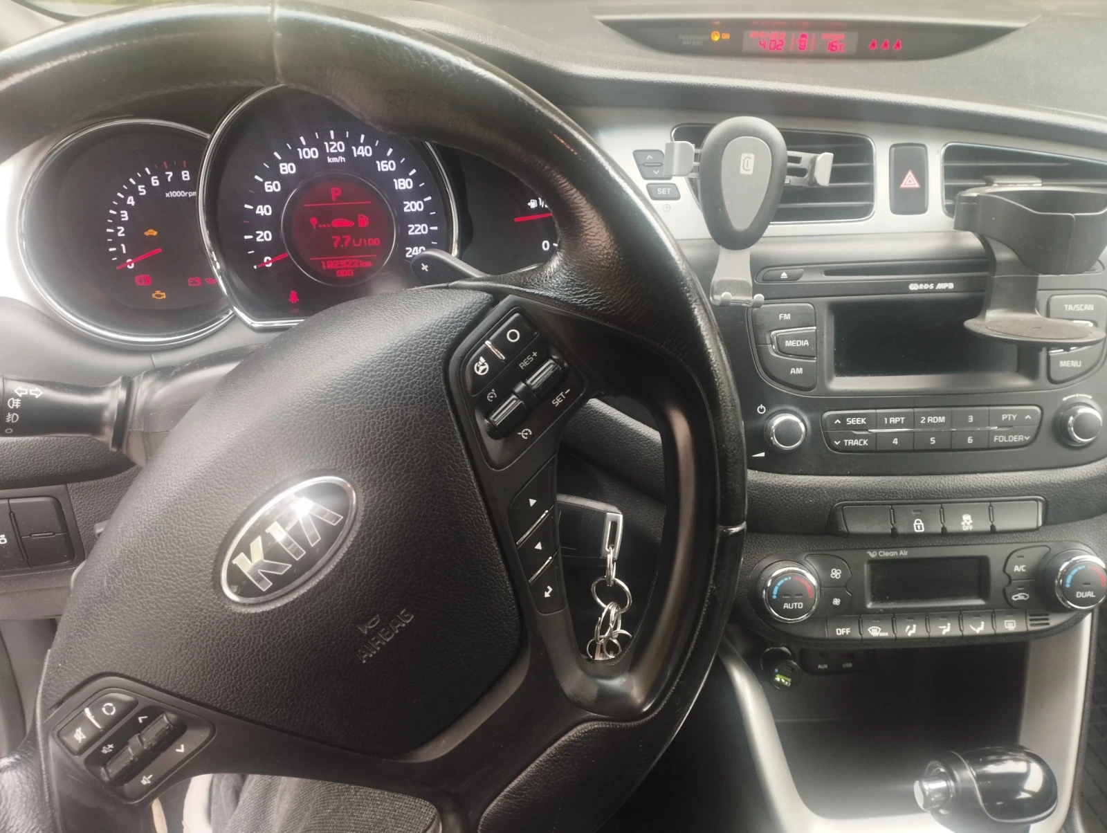 Kia Ceed 1.6 бензин - изображение 6