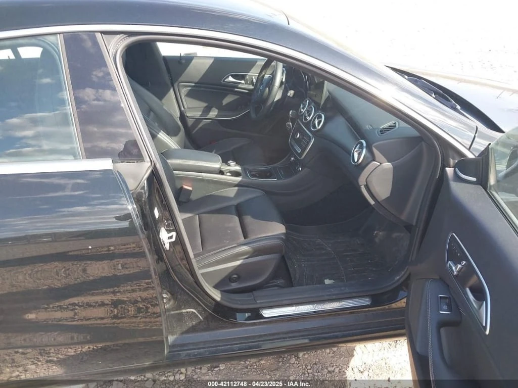 Mercedes-Benz CLA 250 * 4MATIC * CARFAX *    | Mobile.bg   5