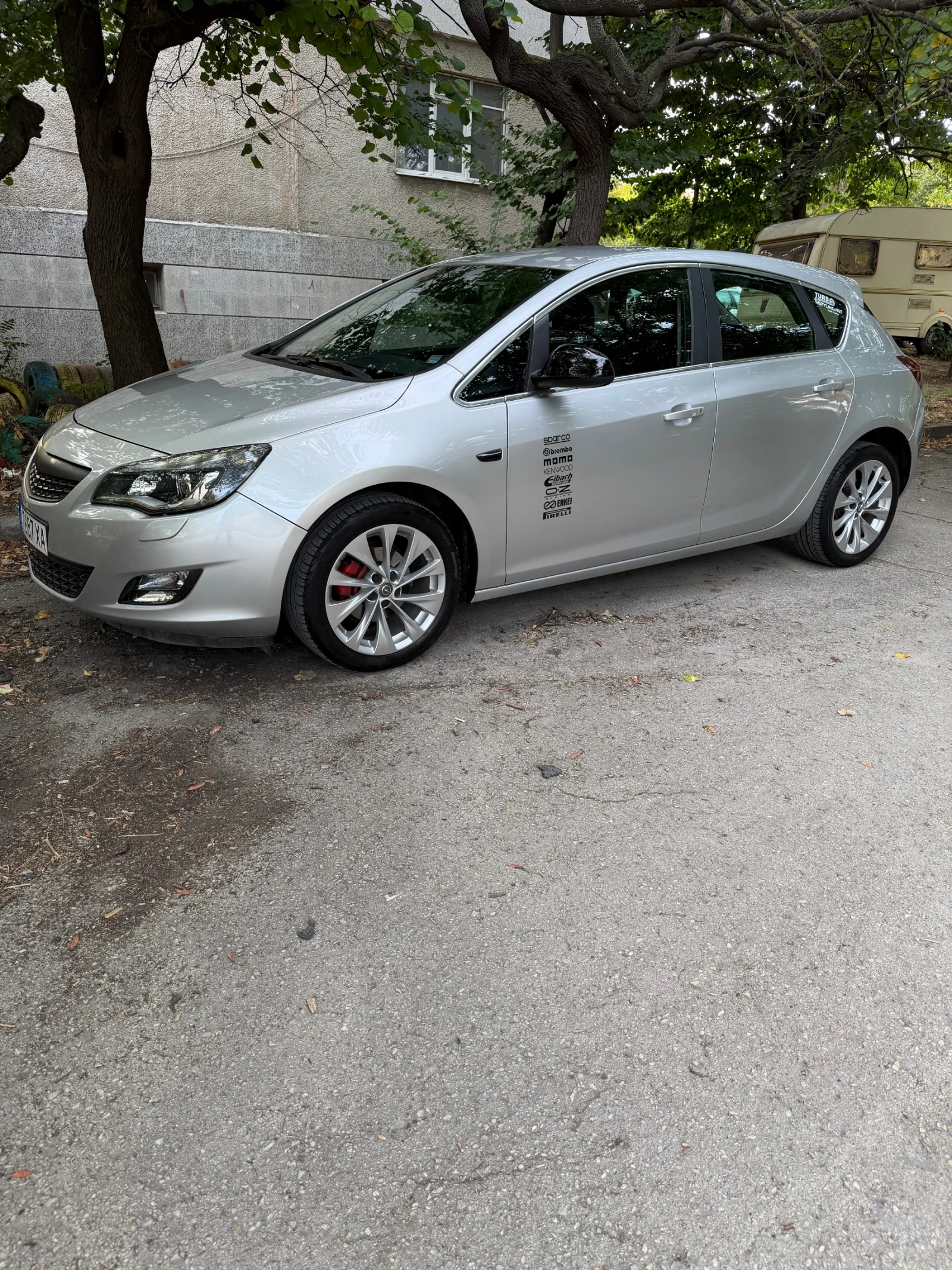 Opel Astra 1, 6 16v
