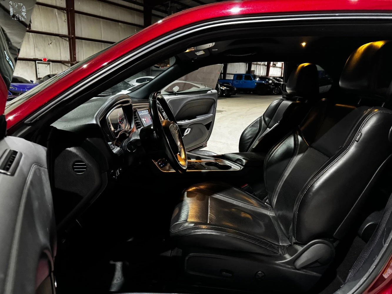 Dodge Challenger SXT | Mobile.bg   7