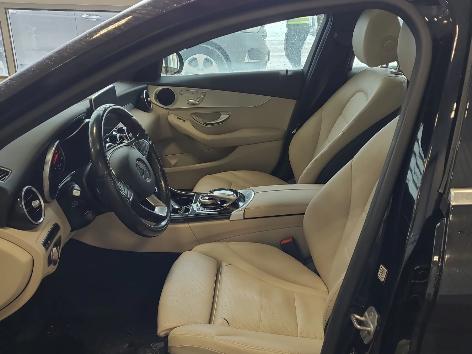 Mercedes-Benz C 300 Автоматик, AWD, 2.0L бензин, 4  - изображение 5