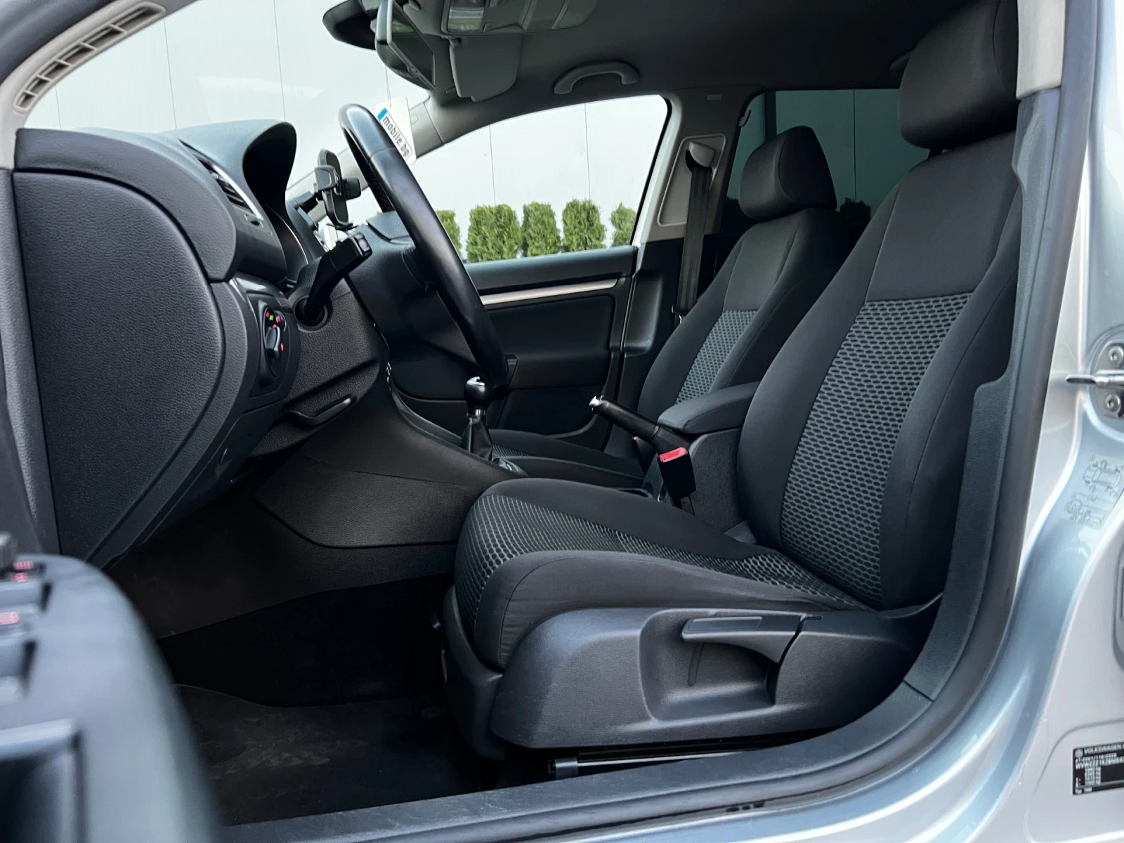 VW Golf 1.6 TDI 105 HP - изображение 9