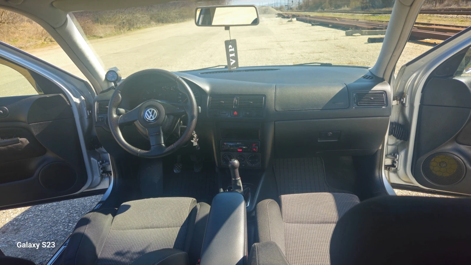 VW Golf 1.9, снимка 9 - Автомобили и джипове - 53849557