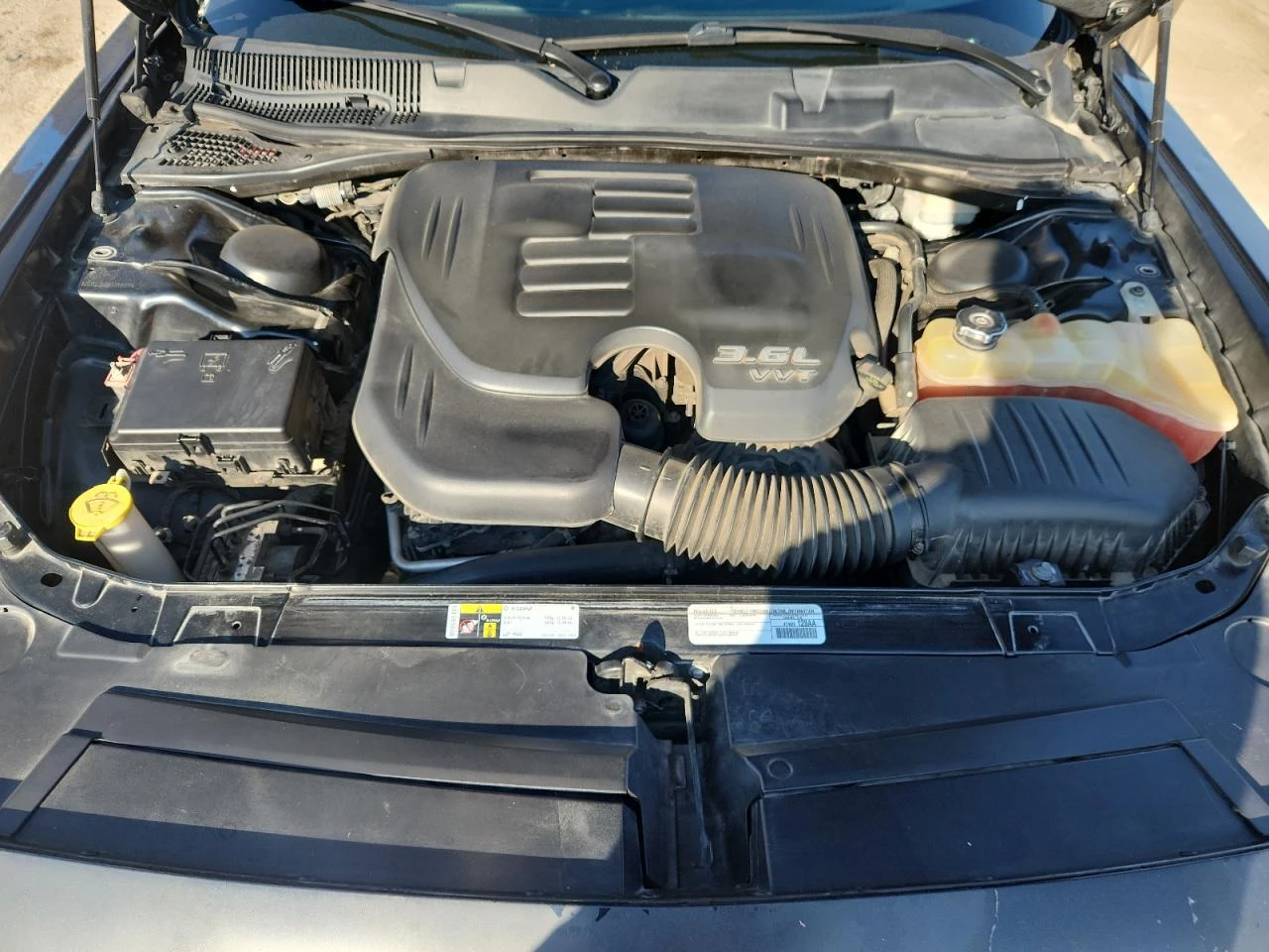 Dodge Challenger SXT PLUS| КОЖА| 8ZF| ШИБИДАХ, снимка 11 - Автомобили и джипове - 53991347