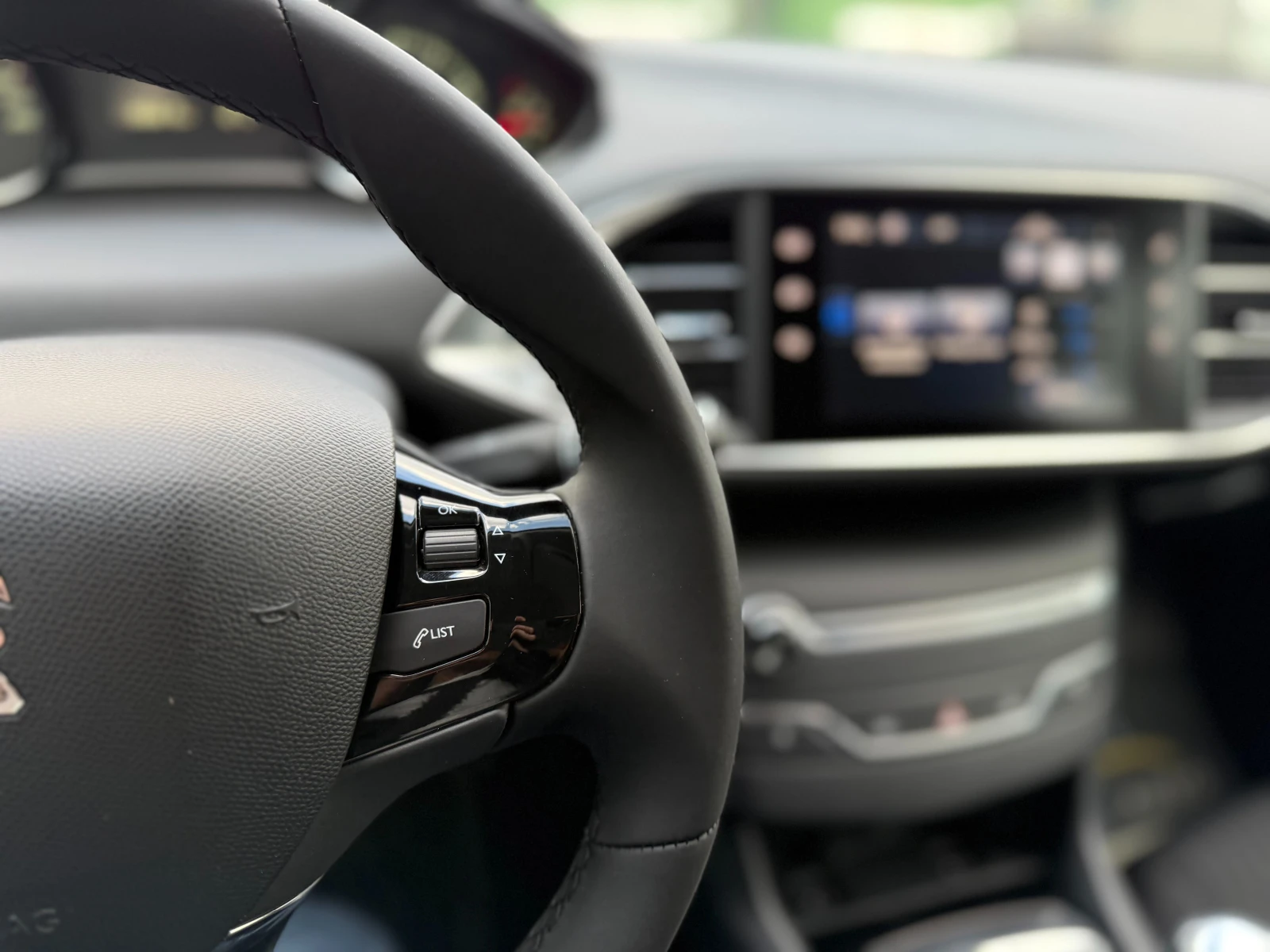 Peugeot 308 6 МЕСЕЦА ГАРАНЦИЯ/1.2i 130к.с. Германия, снимка 17 - Автомобили и джипове - 53999994