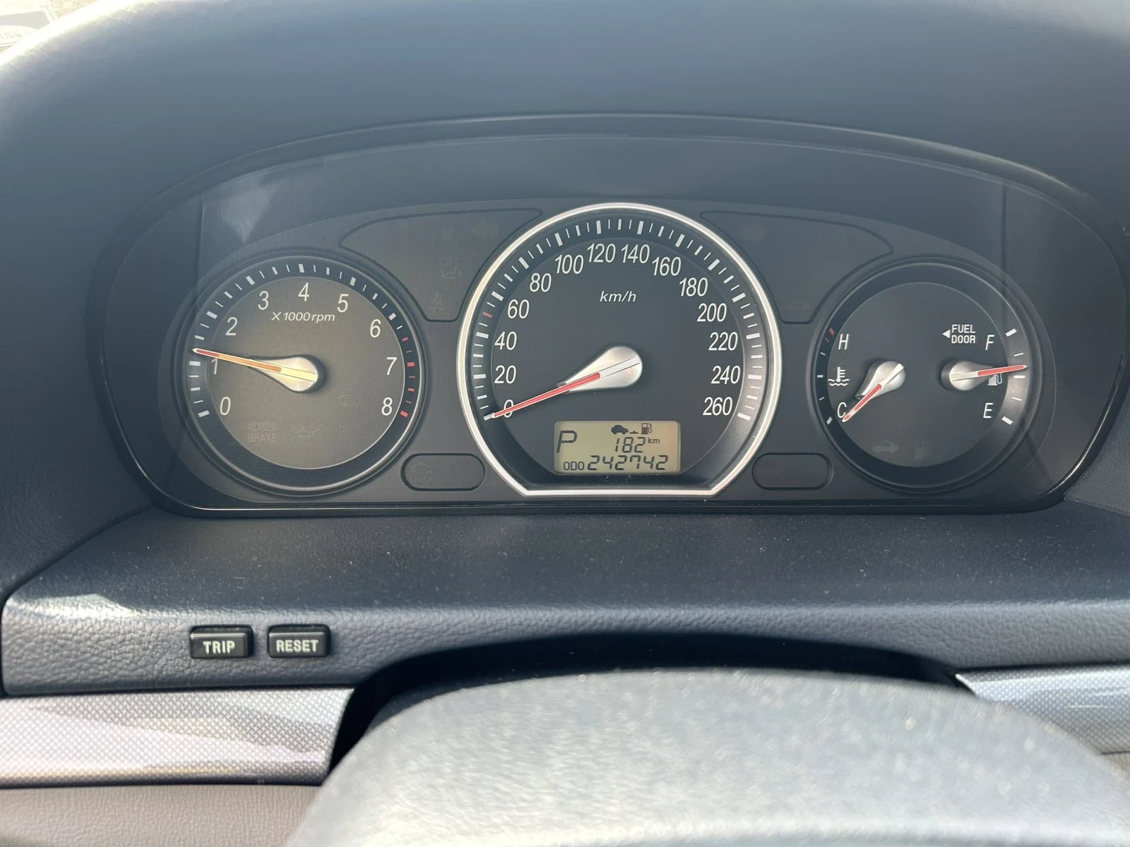 Hyundai Sonata 3.3 V6, снимка 10 - Автомобили и джипове - 54200872
