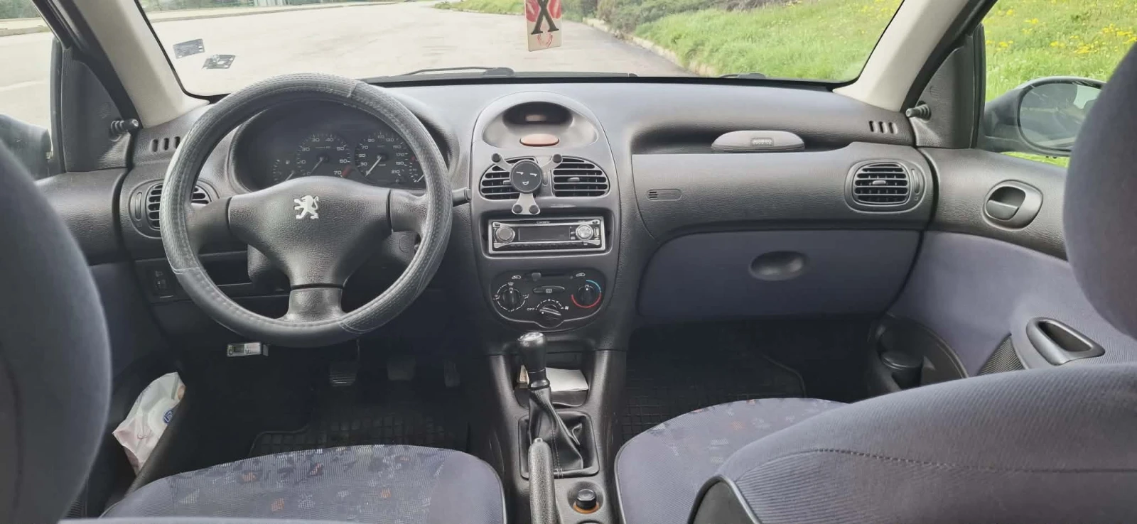 Peugeot 206 5, снимка 5 - Автомобили и джипове - 54247206