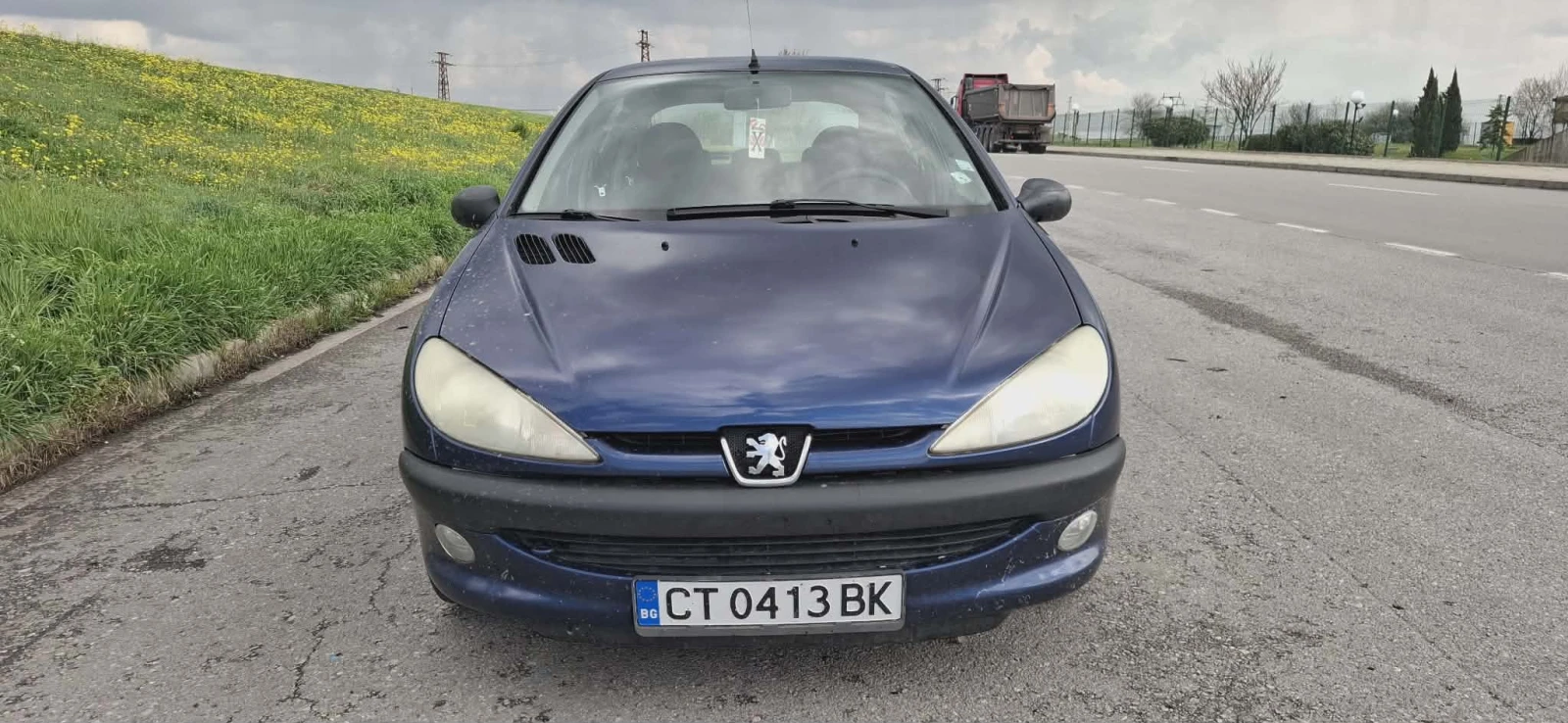 Peugeot 206 5, снимка 8 - Автомобили и джипове - 54247206