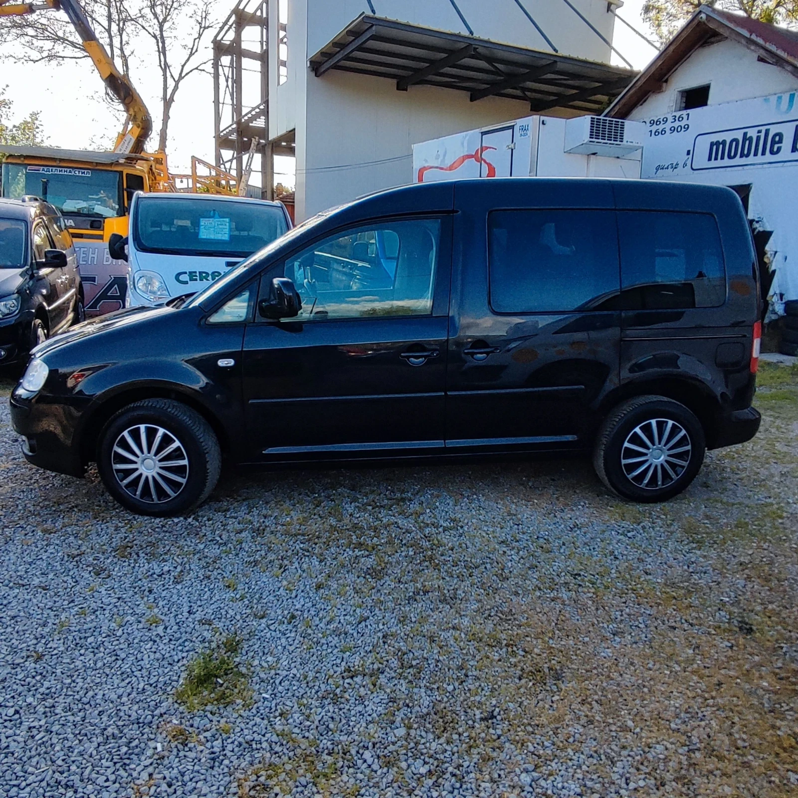 VW Caddy 1.9 TDI* 105��* KLIMATRONIK* NAVI*  | Mobile.bg � ����������� 4