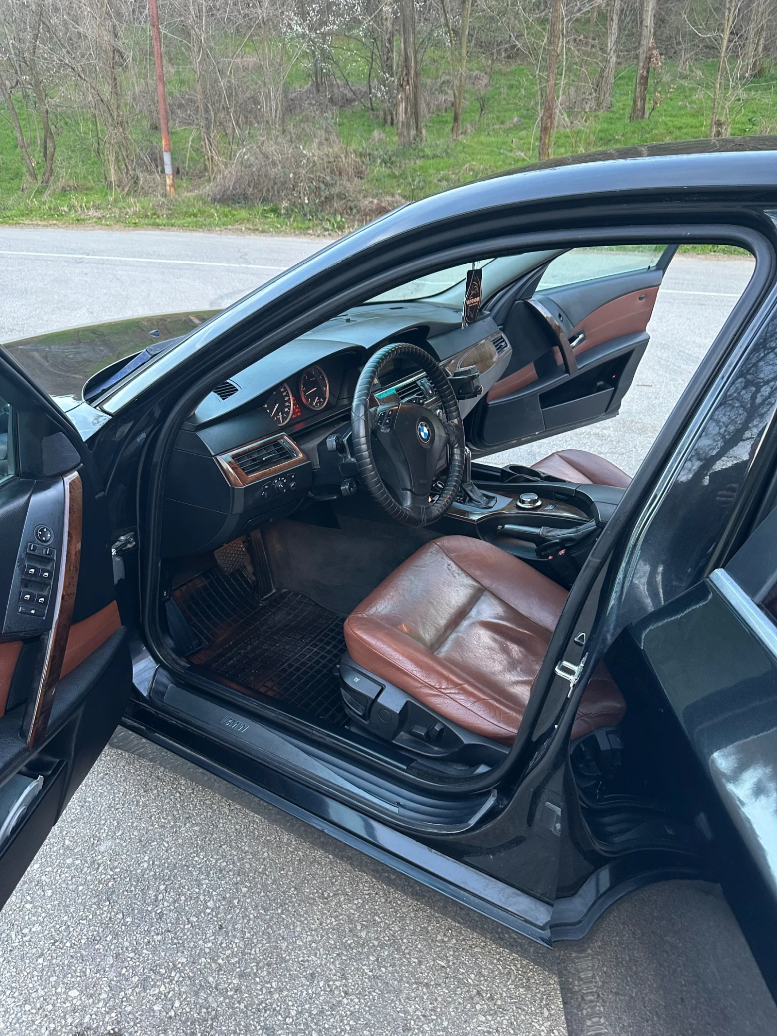 BMW 530, снимка 15 - Автомобили и джипове - 54678004