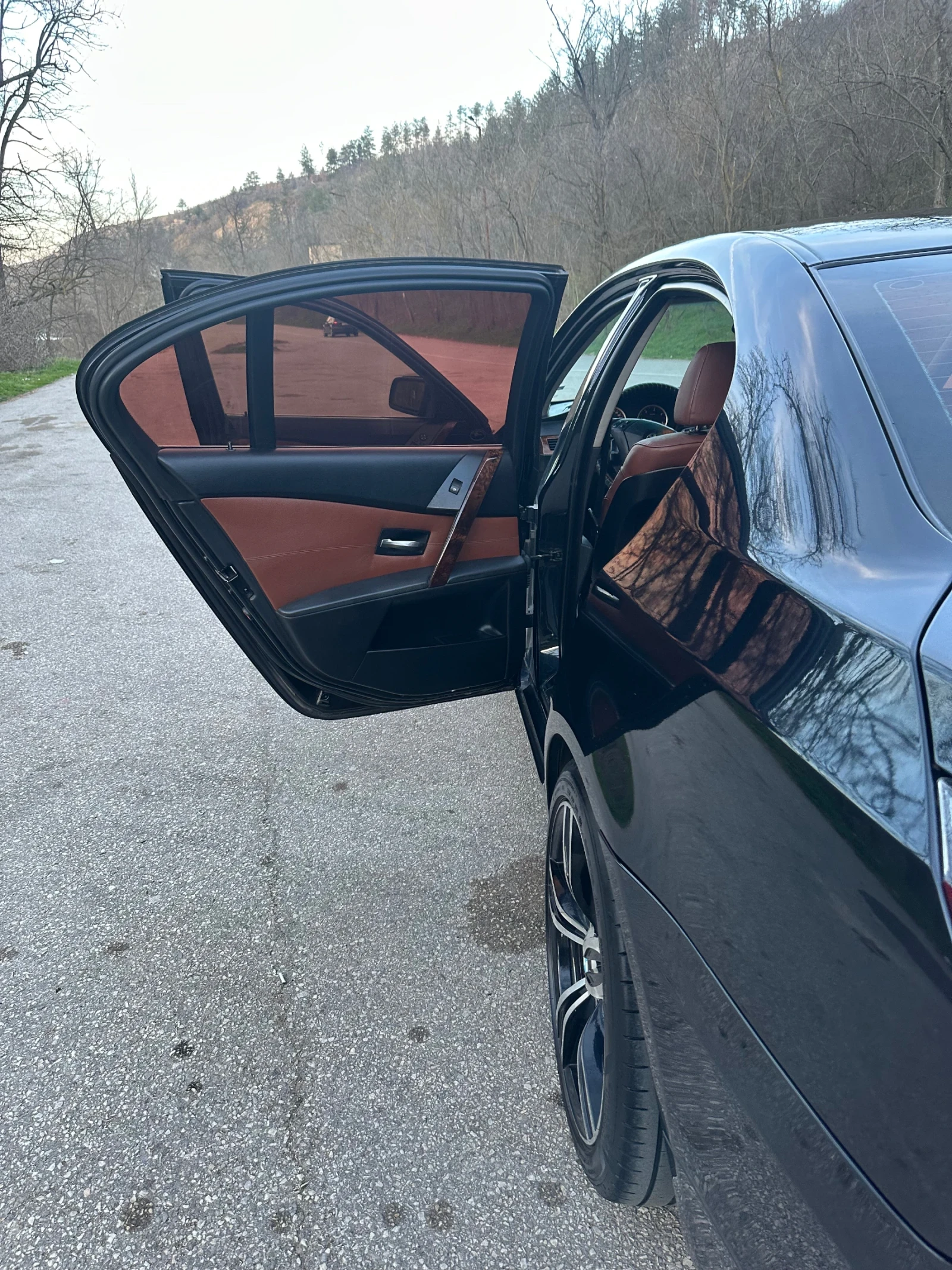 BMW 530, снимка 6 - Автомобили и джипове - 54678004