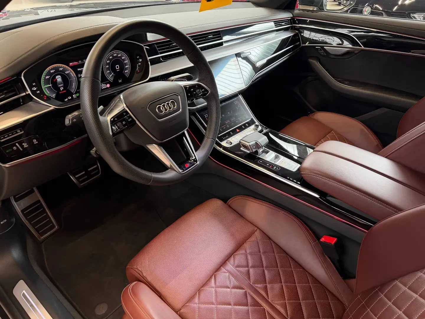Audi A8 60 TFSI e V6 Plug-in Hybrid Quattro, снимка 5 - Автомобили и джипове - 54822707