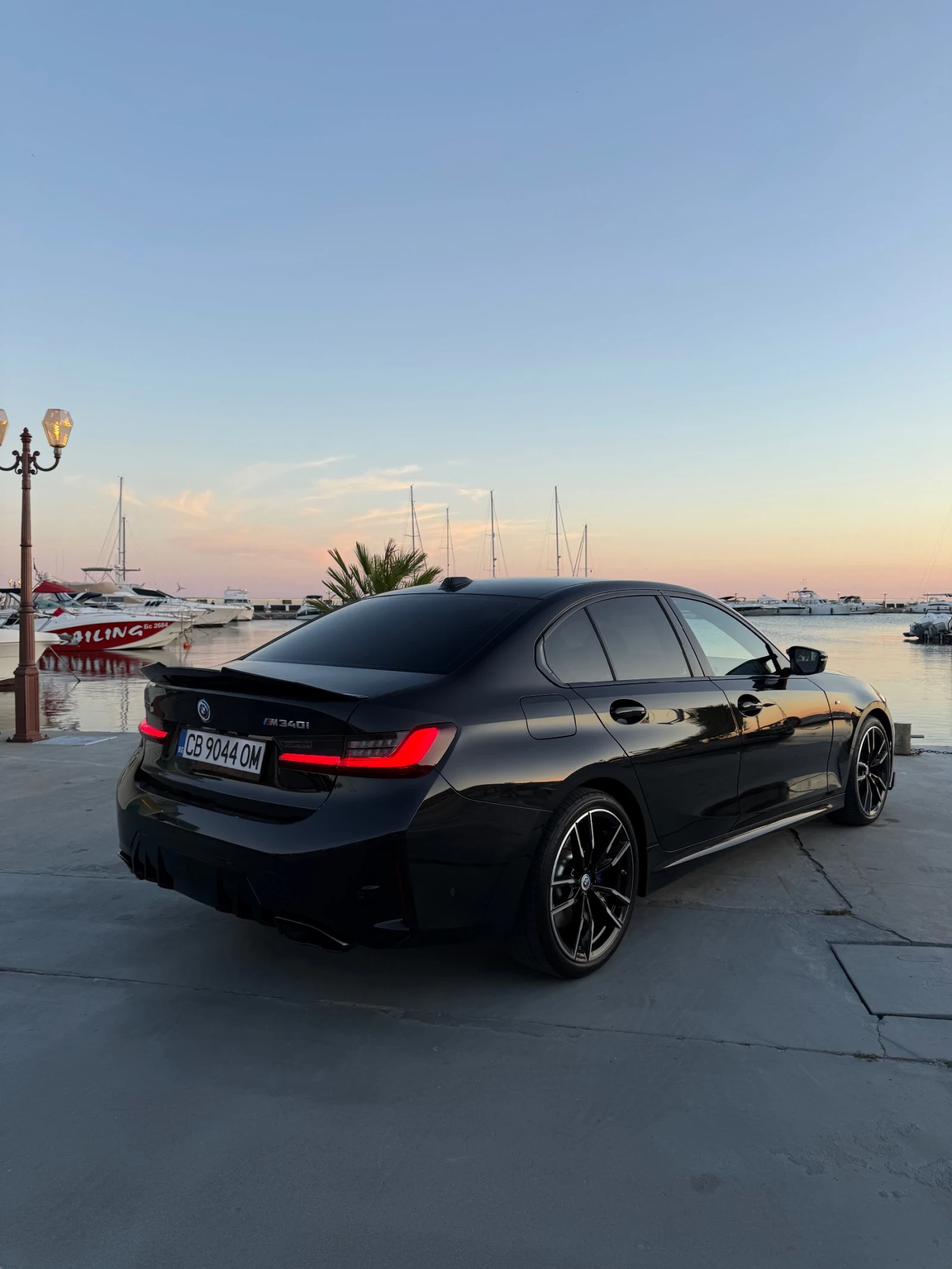 BMW 340 INDIVIDUAL/XDRIVE/HEAD-UP/360 CAMERA, снимка 5 - Автомобили и джипове - 55002134