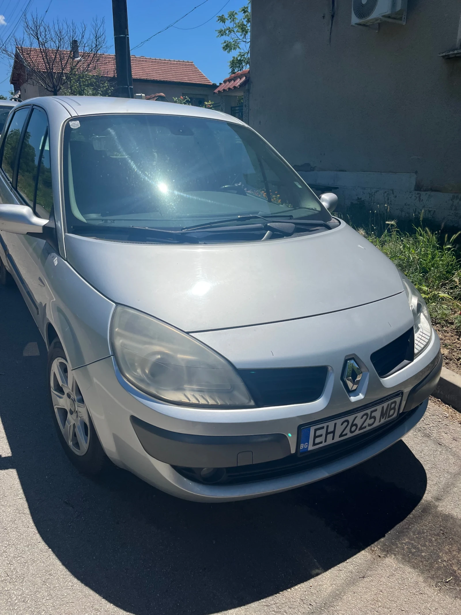 Renault Scenic 1.5, снимка 2 - Автомобили и джипове - 55159418
