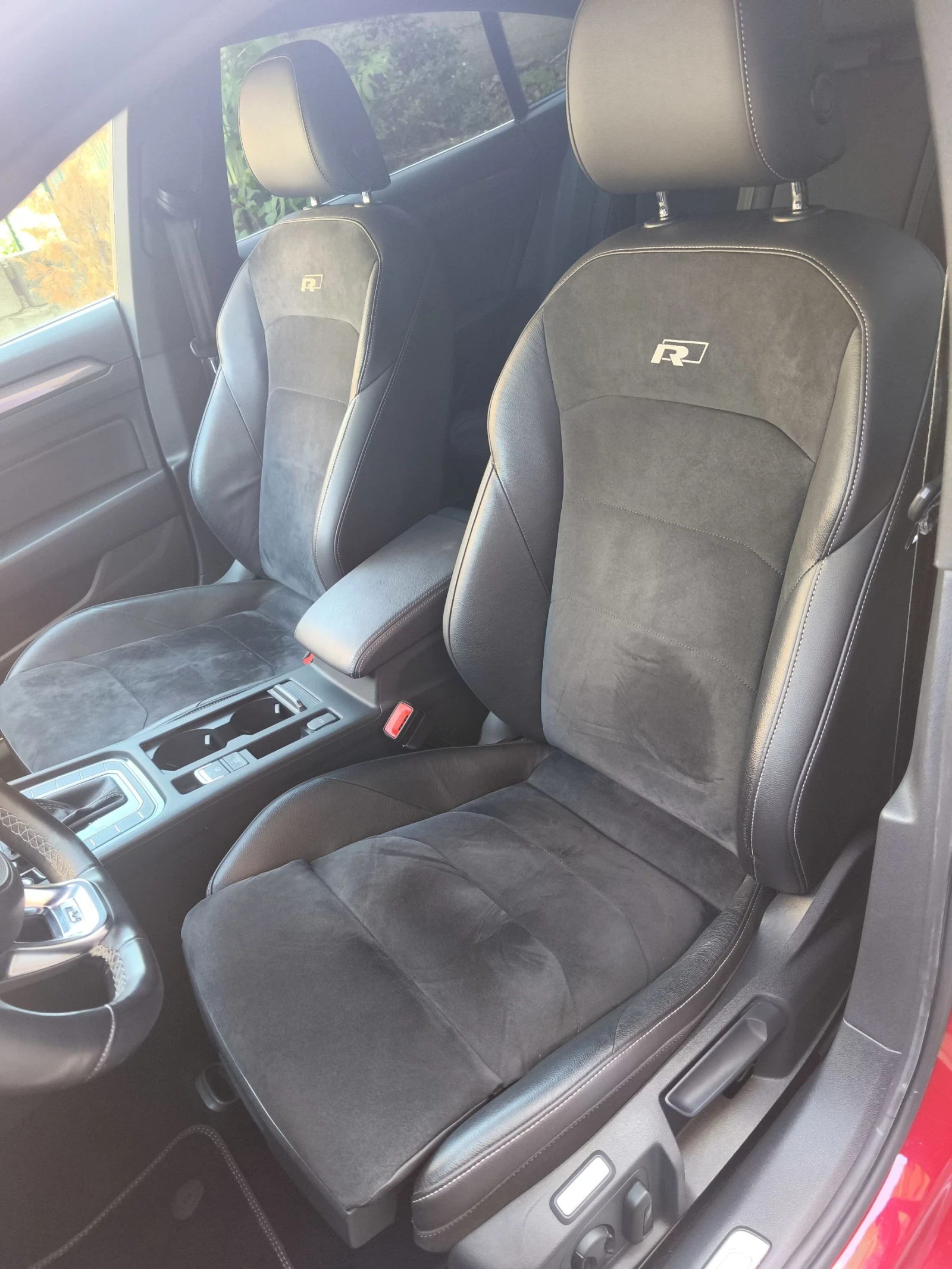 VW Arteon 2.0 TDI R Line, снимка 9 - Автомобили и джипове - 55235605
