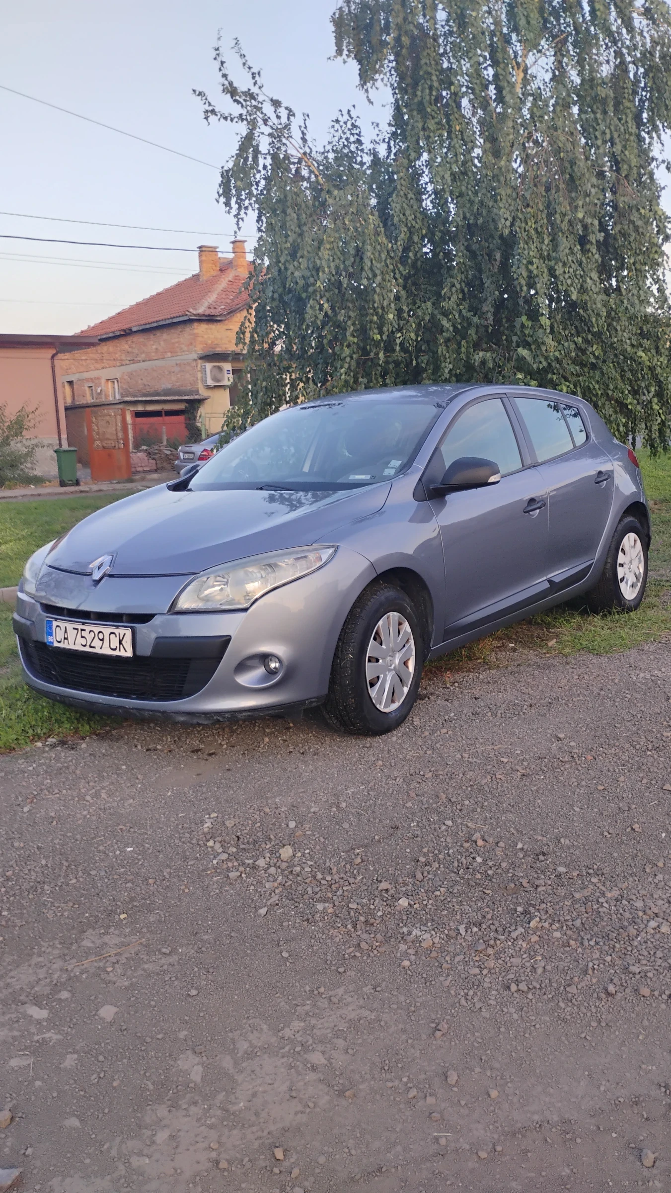 Renault Megane  1.5 DCI, снимка 7 - Автомобили и джипове - 55381428
