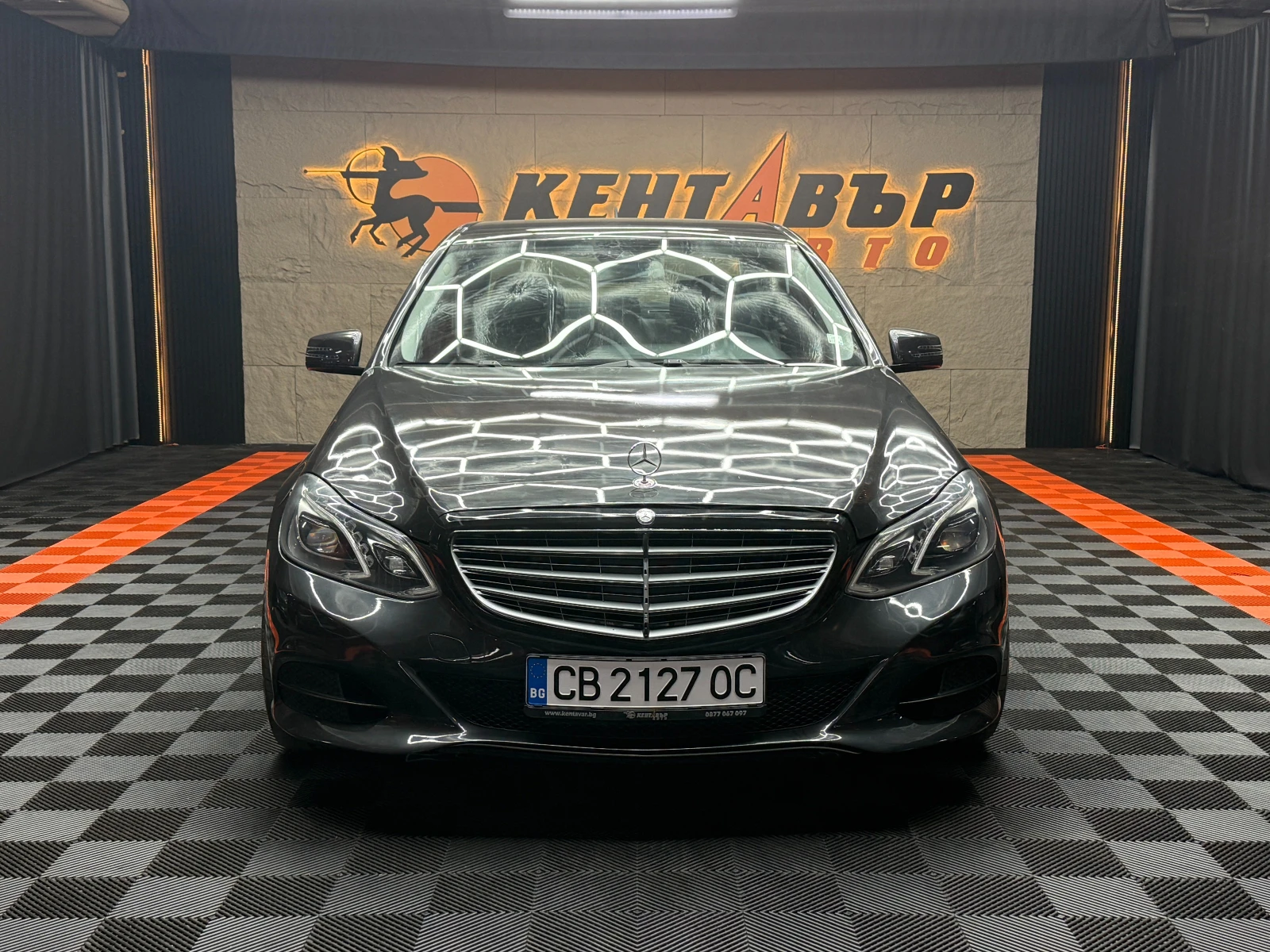 Mercedes-Benz E 200 2.2d 136 к.с. Bluetec , снимка 2 - Автомобили и джипове - 56005605
