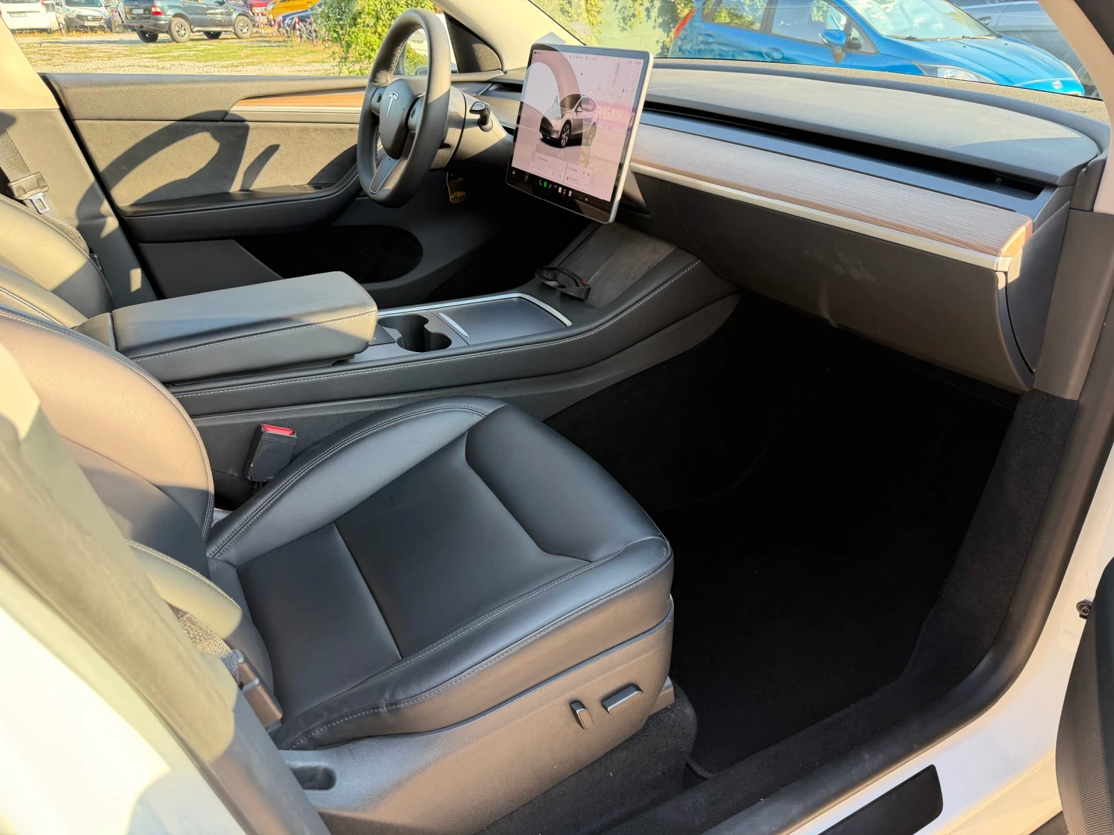 Tesla Model Y, снимка 11 - Автомобили и джипове - 56131930