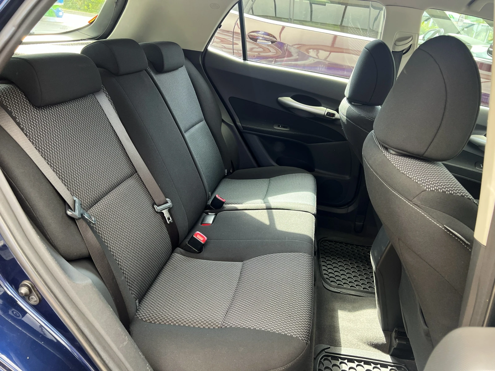 Toyota Auris 1.6 VALVEMATIC / FACELIFT / УНИКАТ /, снимка 17 - Автомобили и джипове - 56305242